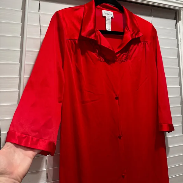 Vanity Fair Vintage‎ Red Lace Trim Button Front Nightgown Robe Kimono Size Small - Image 2