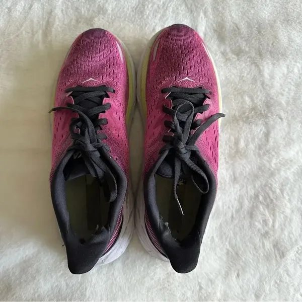 Hoka One One Clifton 8 Ibis Rose Pink Women's Size 9B - Image 10