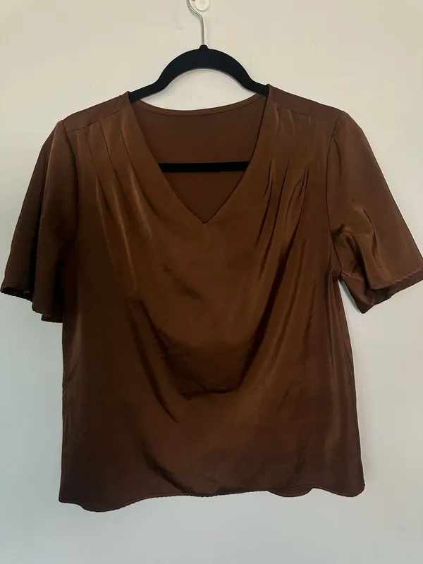 Motf Satin V-Neck Blouse Size S Brown Short Sleeve Top - Image 5