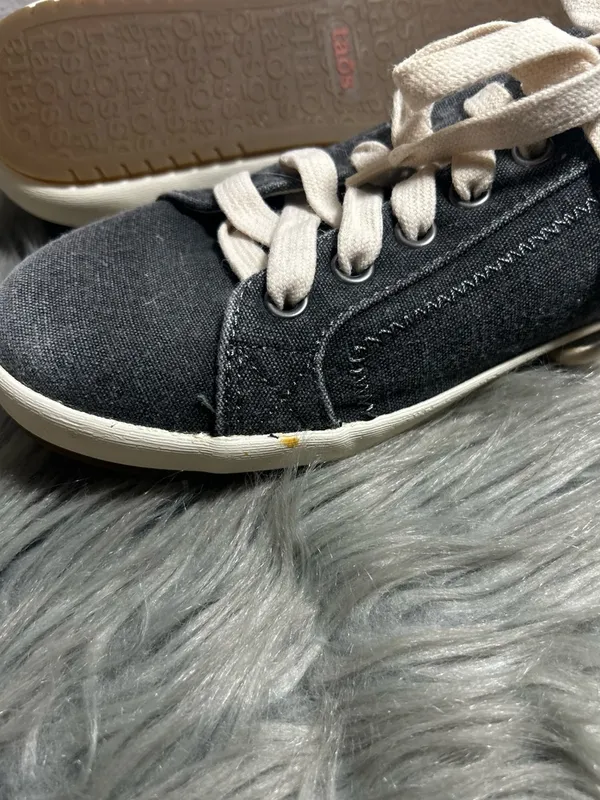 Taos Moc Star Sneakers Graphite Dark Gray Distressed Canvas Size 7W - Image 8
