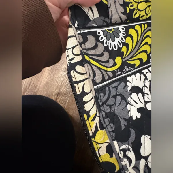 Vera Bradley Tech Organizer Baroque Black Yellow Floral Zip Mesh Pockets - Image 7