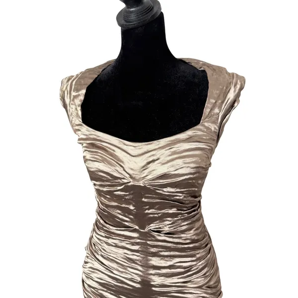 Nicole Miller Ruched Crinkle Metallic Bodycon Dress Size 2 y2k Cocktail‎ Party - Image 4