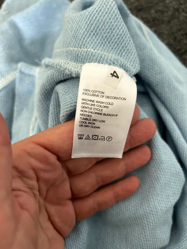 Tommy Bahama 100% cotton light blue crewneck top. Size medium. - Image 6