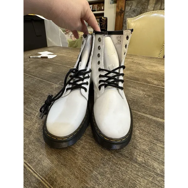 Dr. Martens Zavala Combat Women'S Boots White Patent Leather‎ Size 6 - Image 4
