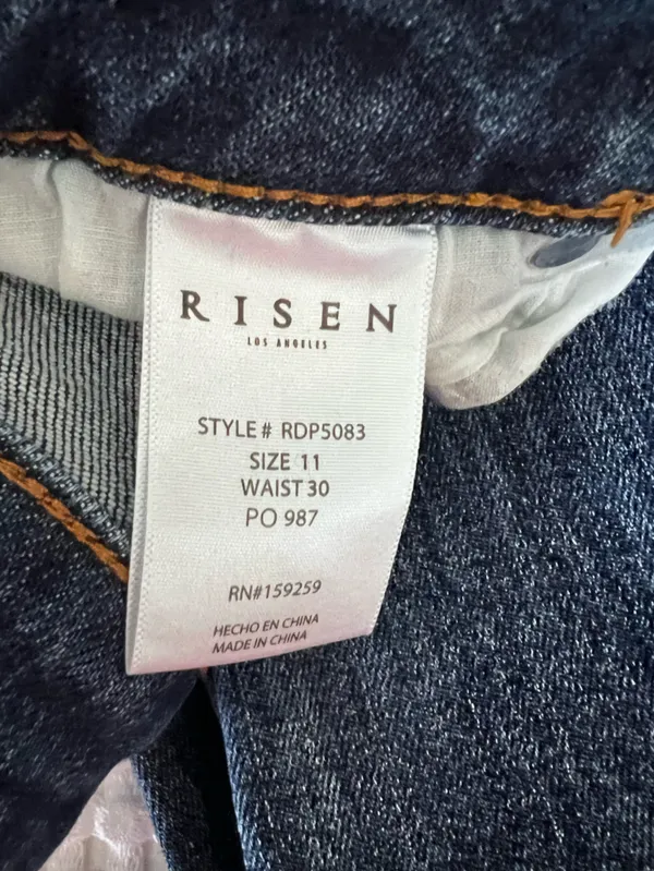 Risen Distressed Jeans Size 11/12 Blue - Image 6