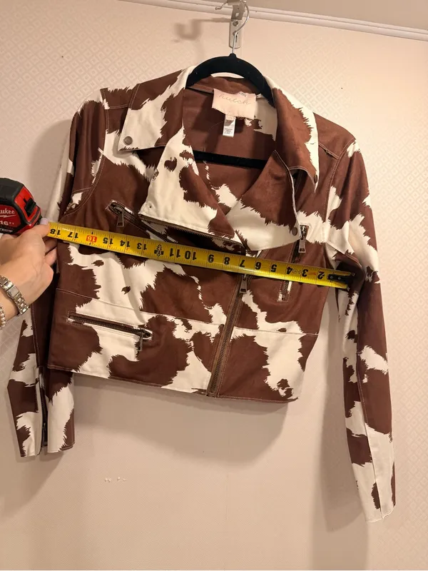 Hutch Brown & White Cow Print Vegan Suede Leather Moto Jacket Size XS - Image 5