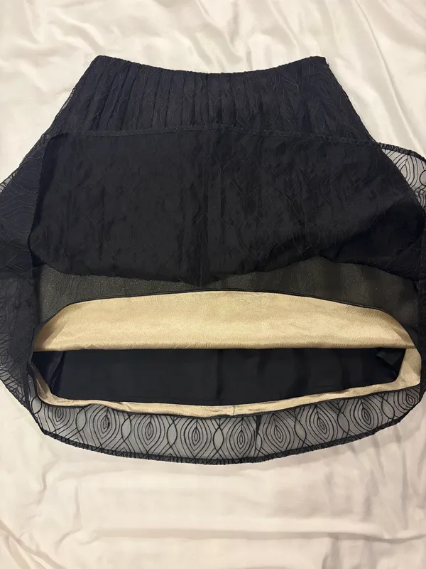 Vintage Kay Unger silk-lined skirts size 10 - Image 3