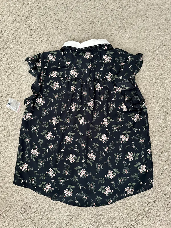Sweet Wanderer Floral Blouse - Image 5