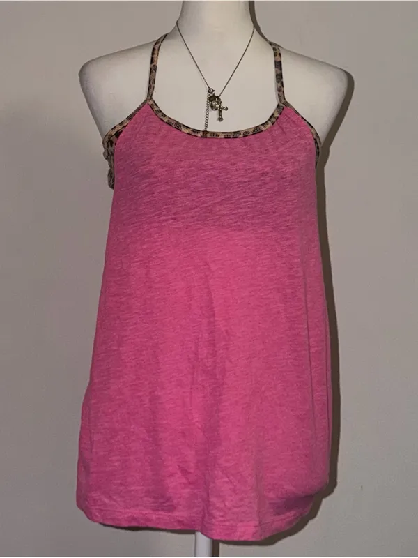2000s vintage style 2014 victoria secret pink tank top with leopard print bra - Image 2