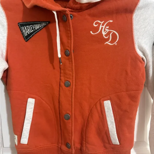 Harley-Davidson Burnt Orange and Cream Sweatshirt - Image 5