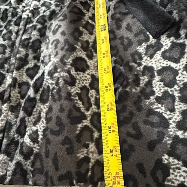 Pronti collection by phita Leopard / Cheetah print Jacket size M - Image 5