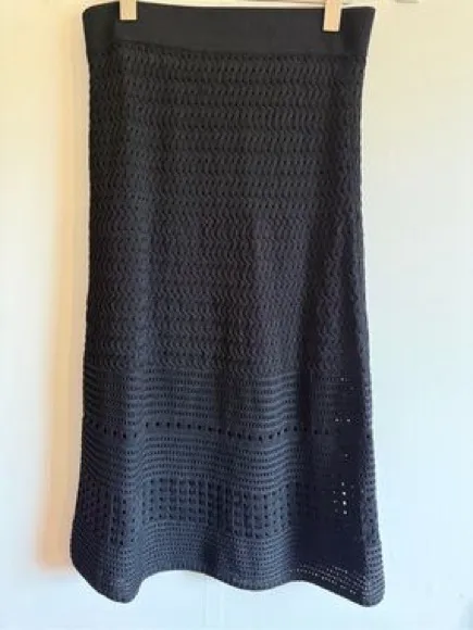 Aritzia Wilfred crochet pointelle knit midi skirt in black size XS - Image 3