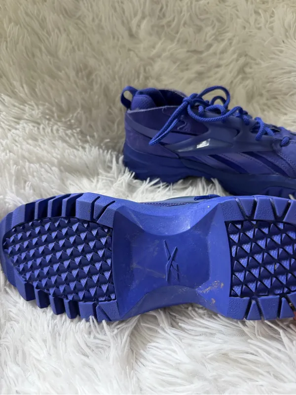Reebok x Cardi B Club C V2 Blue Slate Chunky Sneakers Women's 7.5 - Image 5