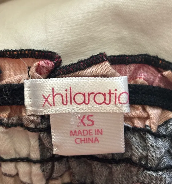 Xhilaration Romper Floral - Image 6