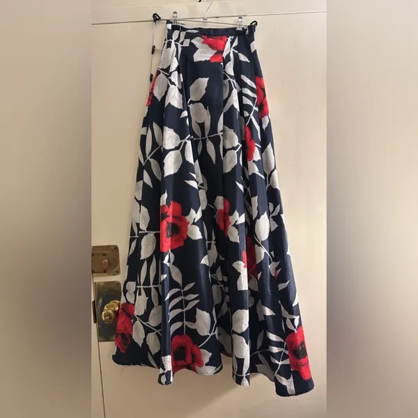 Sequin Hearts Blue Red White Floral Full Tulle Formal Maxi Skirt Size 0 - Image 4