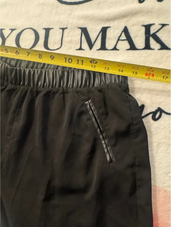 Haute Monde black joggers Women’s Size L. - Image 7