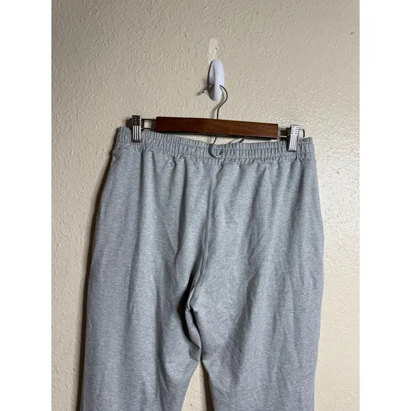 Vuori Performance Jogger Women S in Light Heather Grey DreamKnit - Image 6