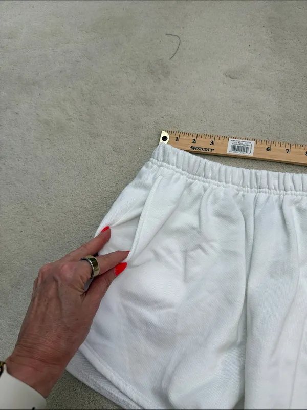 Wild Fable Mid-rise Fleece White Pull On Lounge Shorts Size Small - Image 4