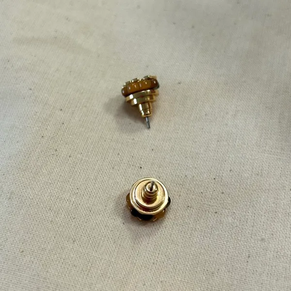 Tory Burch Signature Logo Flower Resin Stud Earrings - Image 4
