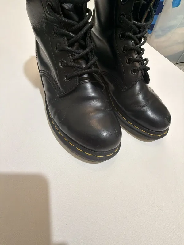 Dr. Martens 1460 Smooth Leather 8-Eye Combat Boots, Black, Women's Size 8 - Image 7