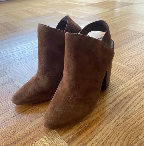Steve Madden Nwob new Logan chestnut suede booties szie 8 - Image 3