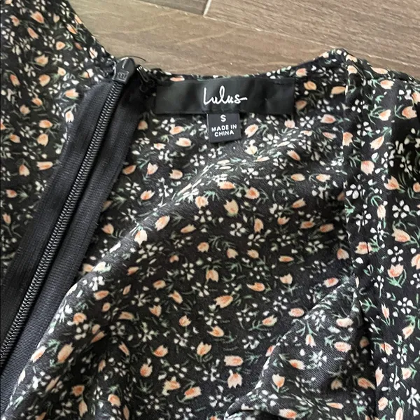 Lulu's Black Floral Pattern Sleeveless Maxi Dress, Size Small - Image 3