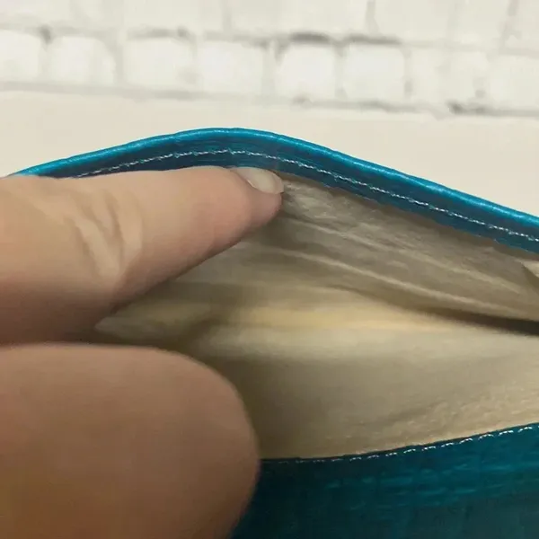 Leather clutch handmade hand dyed‎ textured blue black modern clean bag Soy Nica - Image 5