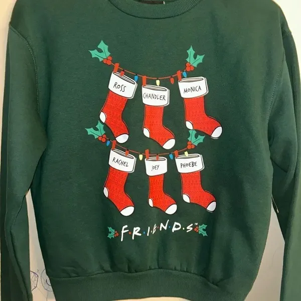 Friends Women’s Green Xmas Crewneck Sweatshirt(Size Medium) - Image 6