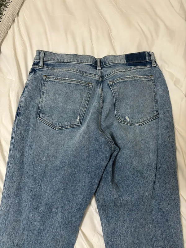 Abercrombie 90s Straight Leg High-Rise Jeans - Image 2