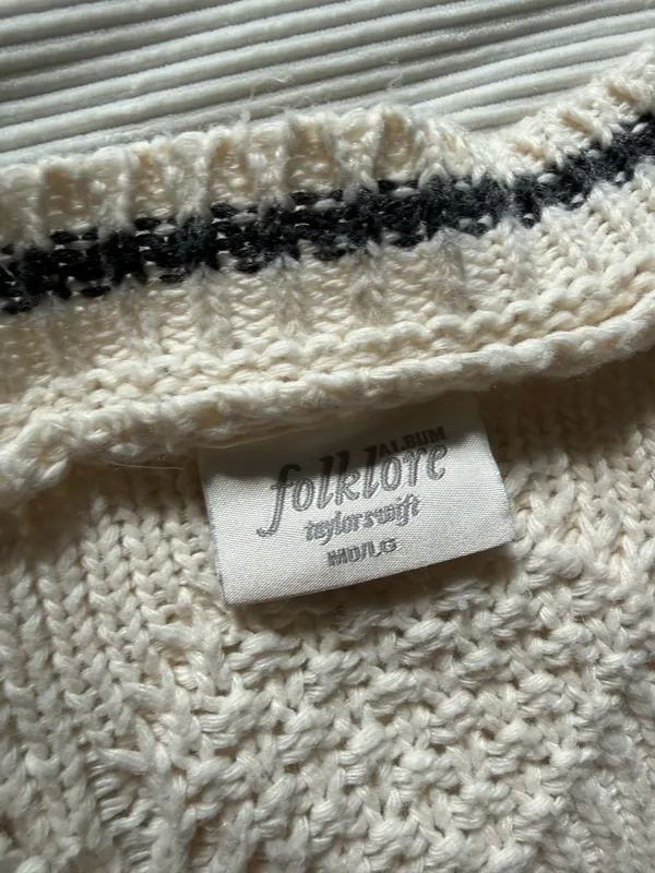Taylor Swift Cardigan - Image 4