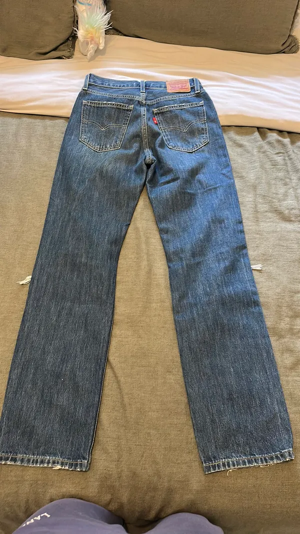 Low Pro Levi’s Straight - Image 2