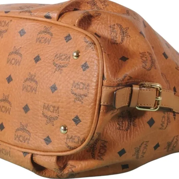 MCM Aren Hobo in Visetos Coated Canvas - Cognac - Image 5