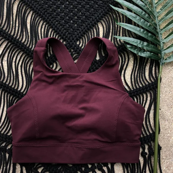 Athleta Warrior Bra Long Line Sports Bra Size Medium - Image 2