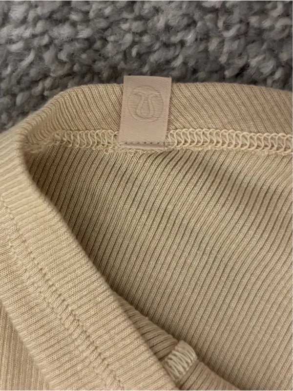 Lululemon Hold Tight Tank Top in Prosecco - Size: 2 - Image 4