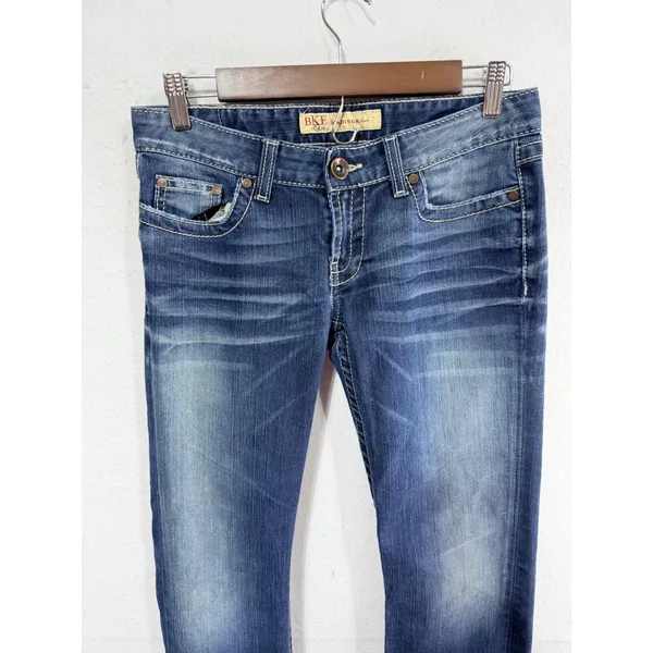 BKE Buckle Jeans Madison Bootcut Stretch Women's 28x33.5 Dark Blue Whiskering - Image 7