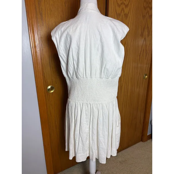 Anthropologie Tommie Cap Sleeve Smocked mini shirt dress White Linen Blend NEW - Image 6