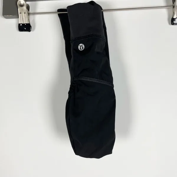 Lululemon Women's Run Fast Convertible Glove Mittens Black Reflective - Image 2
