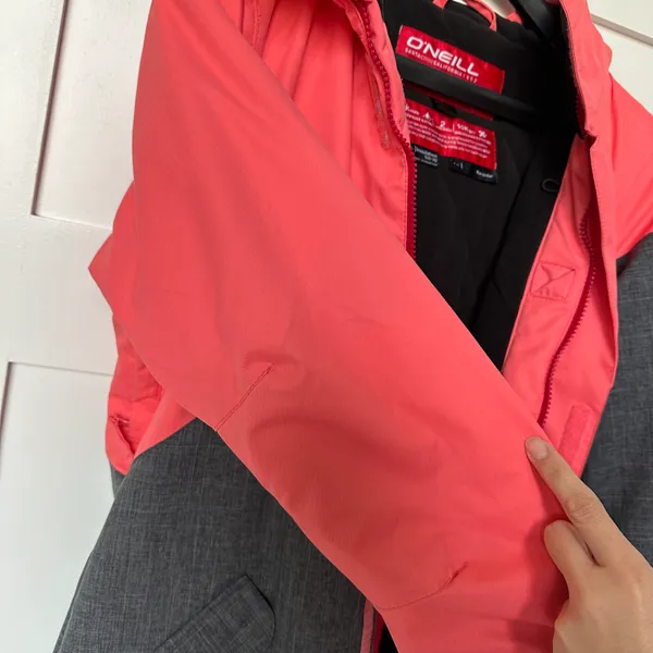 O’Neill Freedom Series 10K snow ski Jacket  - Image 11