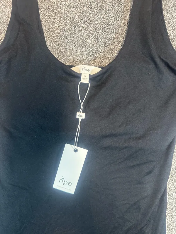 NWT Ripe Maternity Luxe Knit Short Bodysuit Romper Black - Small - Image 4