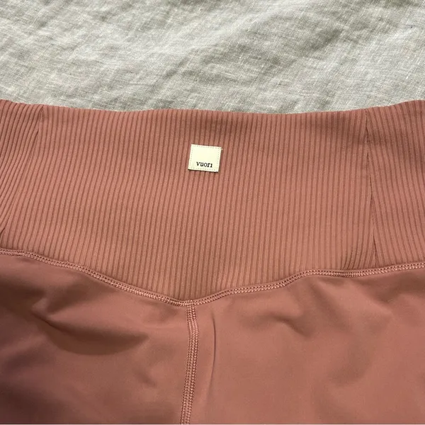 Vuori Rib Studio Leggings 7/8 Mauve Size Small Athletic Workout Gym Yoga Casual - Image 7