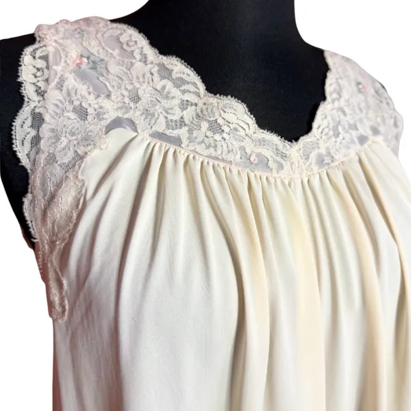 Vintage Shadowline Night Gown Lingerie Slip Dress Lace Detail Cream Size Small - Image 2