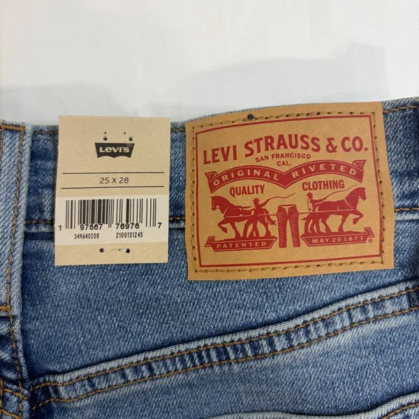 Levis Wedgie Straight High Rise Distressed Jeans Light Wash‎ 25x28 NEW Capsule - Image 8