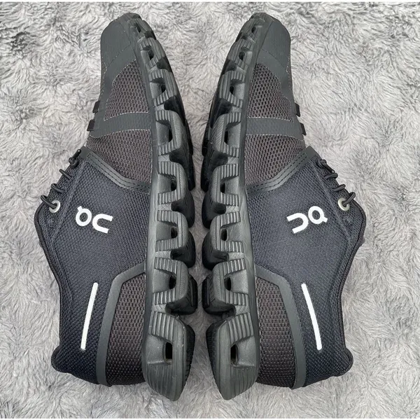 On Cloud 5 All Black Sneakers Wms 6.5 Running Walking Gym Lifestyle Minimalist - Image 9
