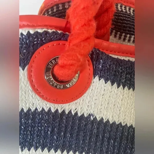 Vera Bradley Navy‎ and White Striped Beach Tote with Tassels GUC - Image 6