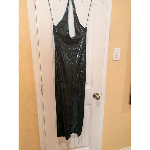Zara Green Halter Neck Midi Sequinned Dress Size Xs - Image 8