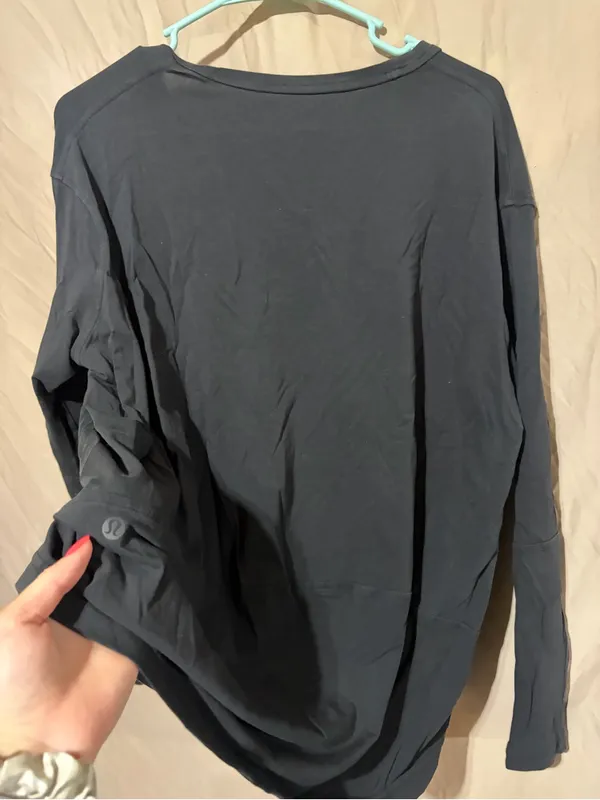Lululemon long sleeve - Image 2