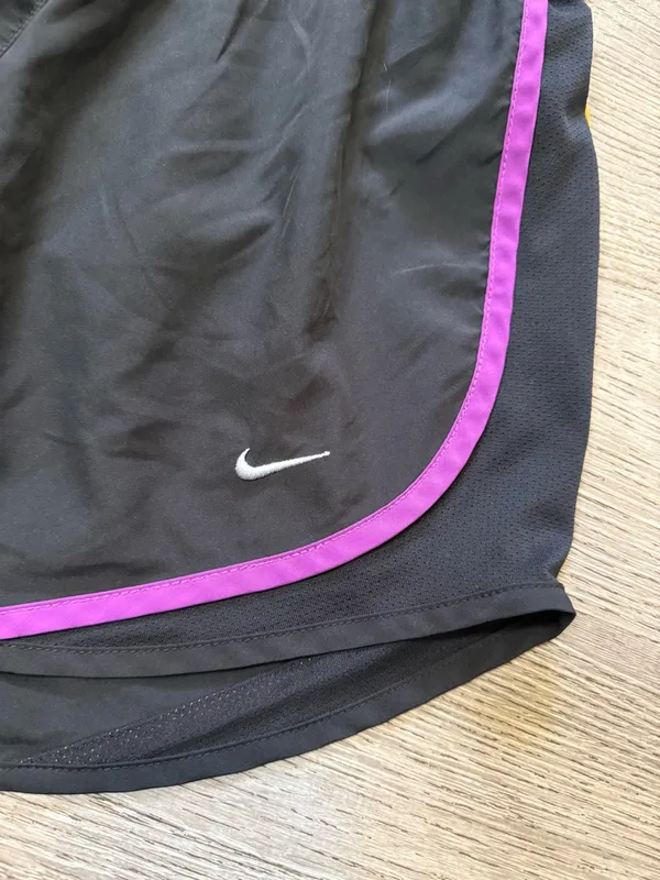 •NIKE• RUNNING SHORTS - Image 3