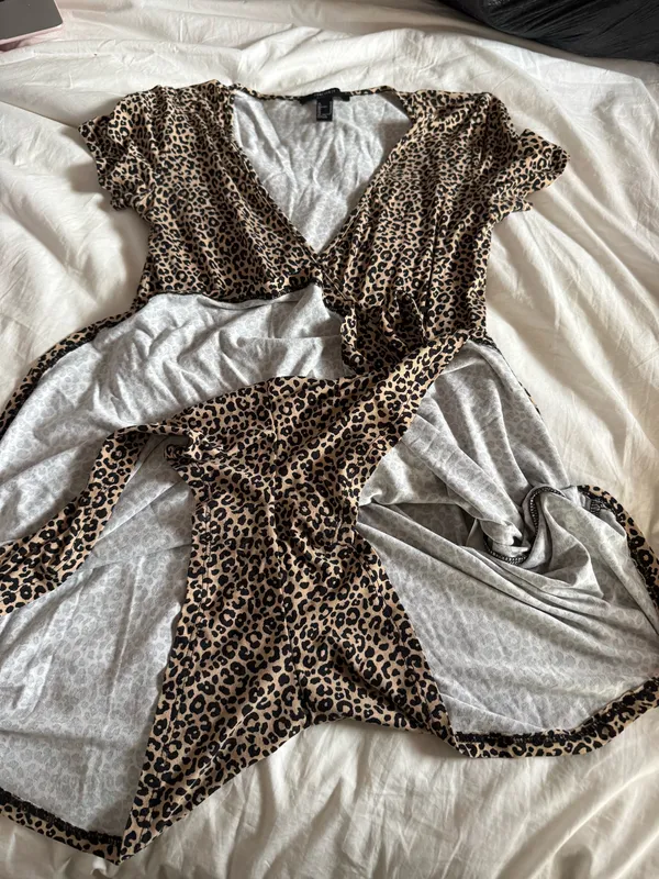 Windsor leopard print romper - Image 4