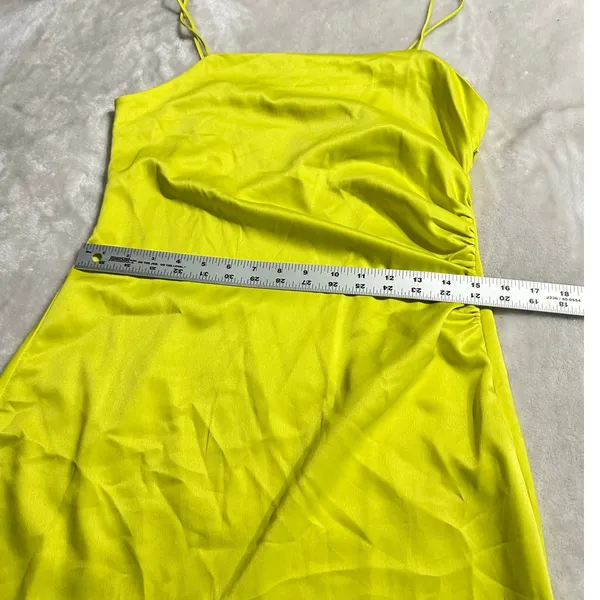 Vero Moda Midi Dress Women's Small Yellow Satin Ruched Strappy Square Neck NWT - Image 9