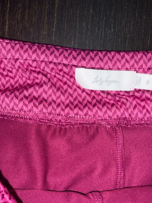 Lady Hagen Hot Pink Athletic Skort with Chevron Texture - Image 4